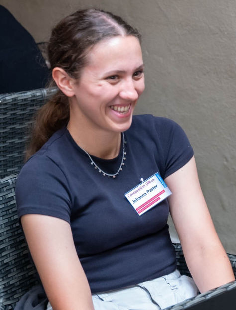 Johanna Pastor, Sekretariat